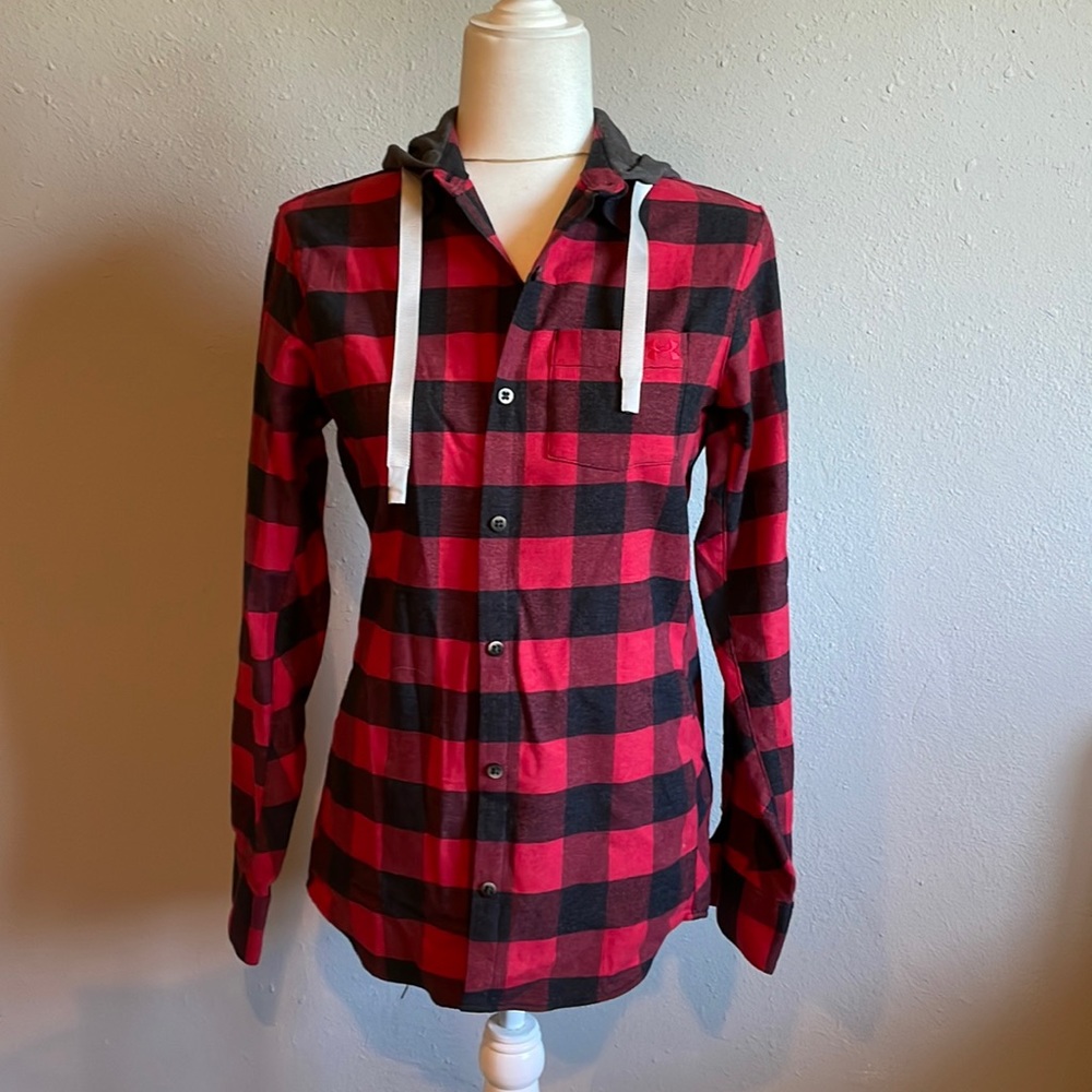Cute black and red flannel with hoodie